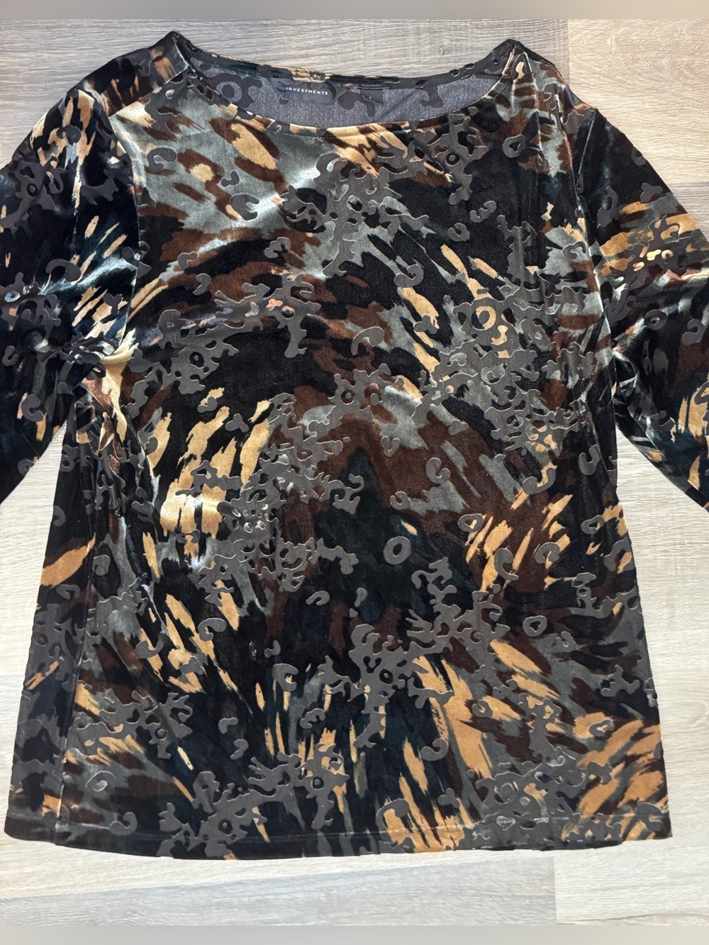Vtg Y2K Black and Brown Patterned Burnt Velvet Long-Sleeve Shirt - Made in USA